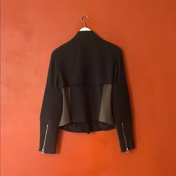 Aritzia Wilfred Black and Brown Bomber Jacket - Picture 3 of 16